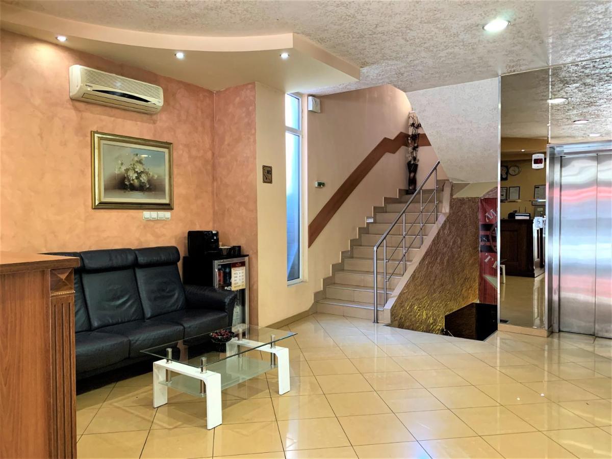 Hotel Trayana Stara Zagora Luaran gambar